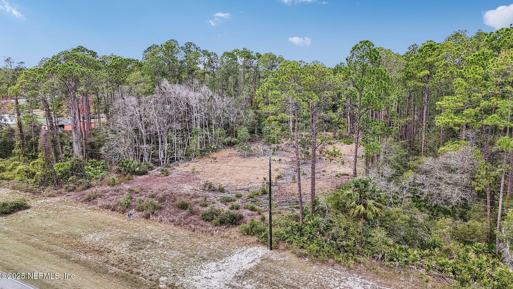 Property Photo:  348 Georgetown Denver Road  FL 32139 