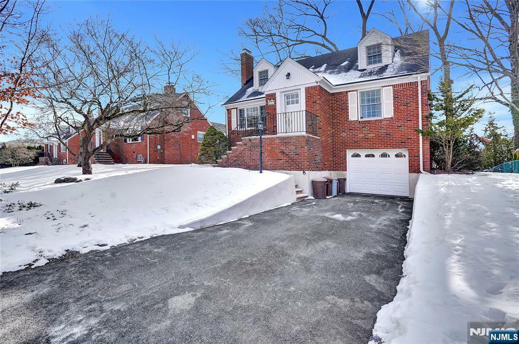 Property Photo:  22 Ravine Drive West  NJ 07506 