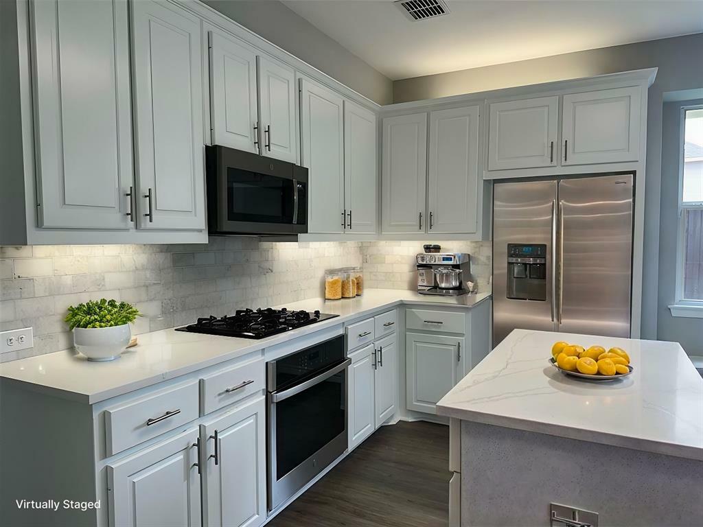 Property Photo: 3201 Golden Springs Drive TX 75025