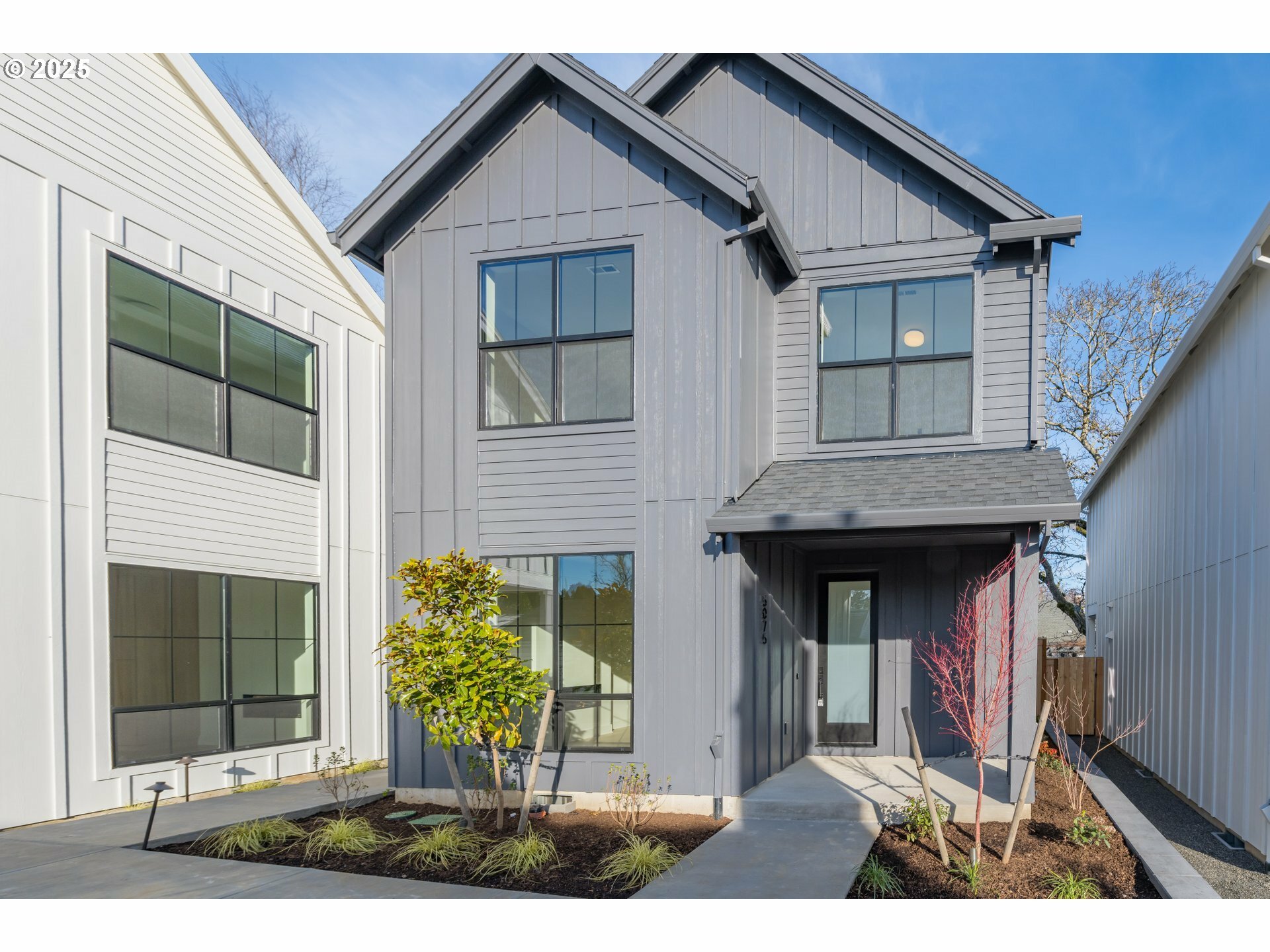 5075 NE 37th Ave  Portland OR 97211 photo