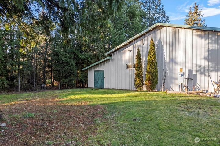 Property Photo:  3063  Birch Bay Lynden Road  WA 98240 