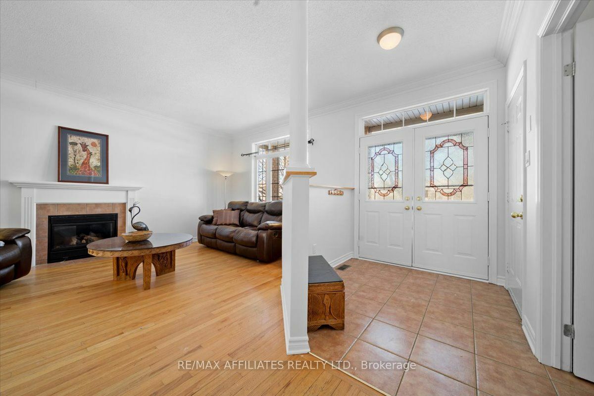 Property Photo:  1026 Valin St  ON K4A 4X7 