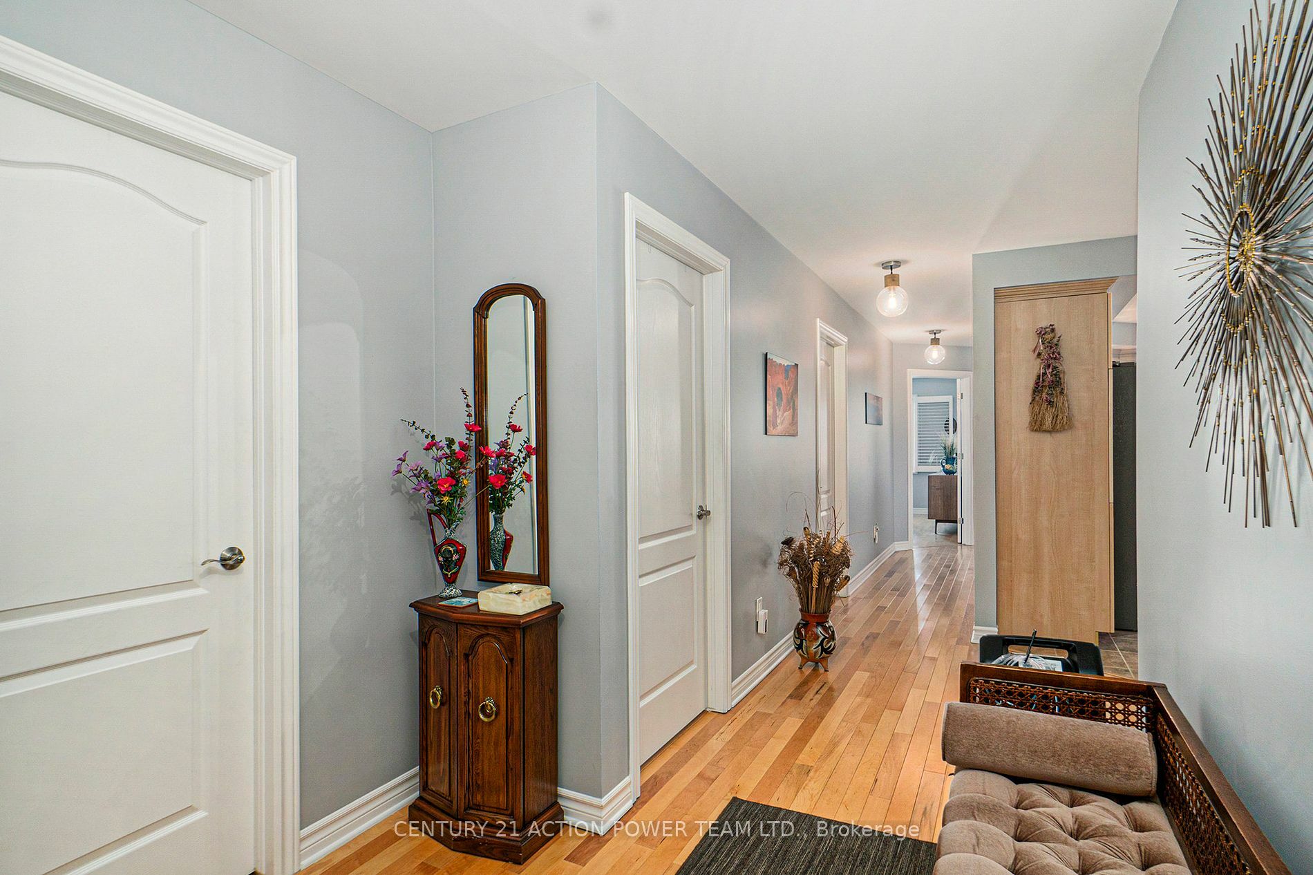 Property Photo:  770 Principale St N 303  ON K0A 1M0 