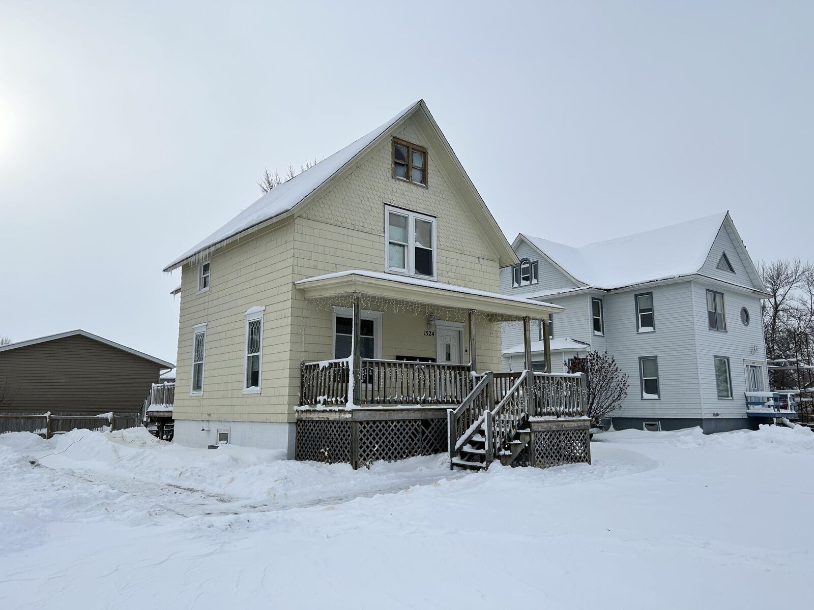 Property Photo:  1324 SE 11th Ave  SD 57401 