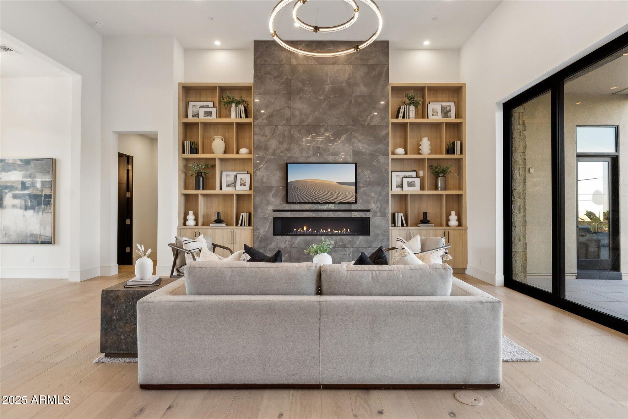 Property Photo: 15609 E Palatial Estates Drive AZ 85268