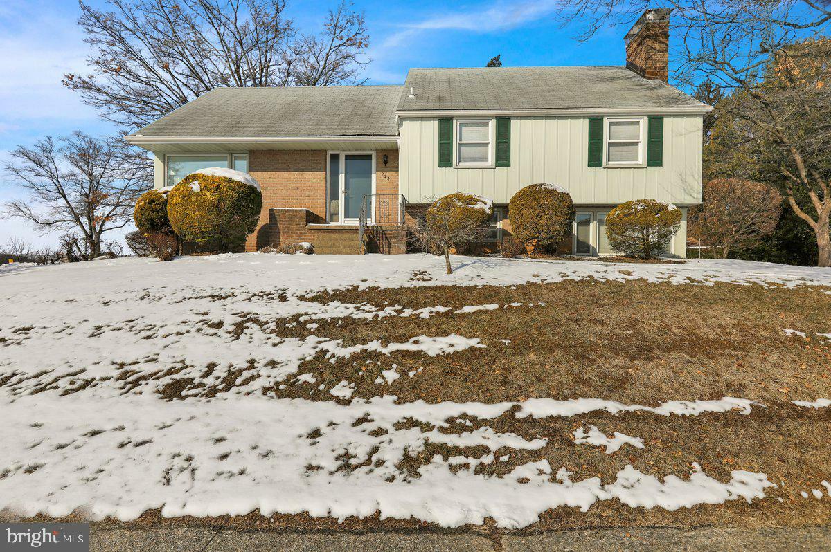 Property Photo:  224 W 40th Street  PA 19606 