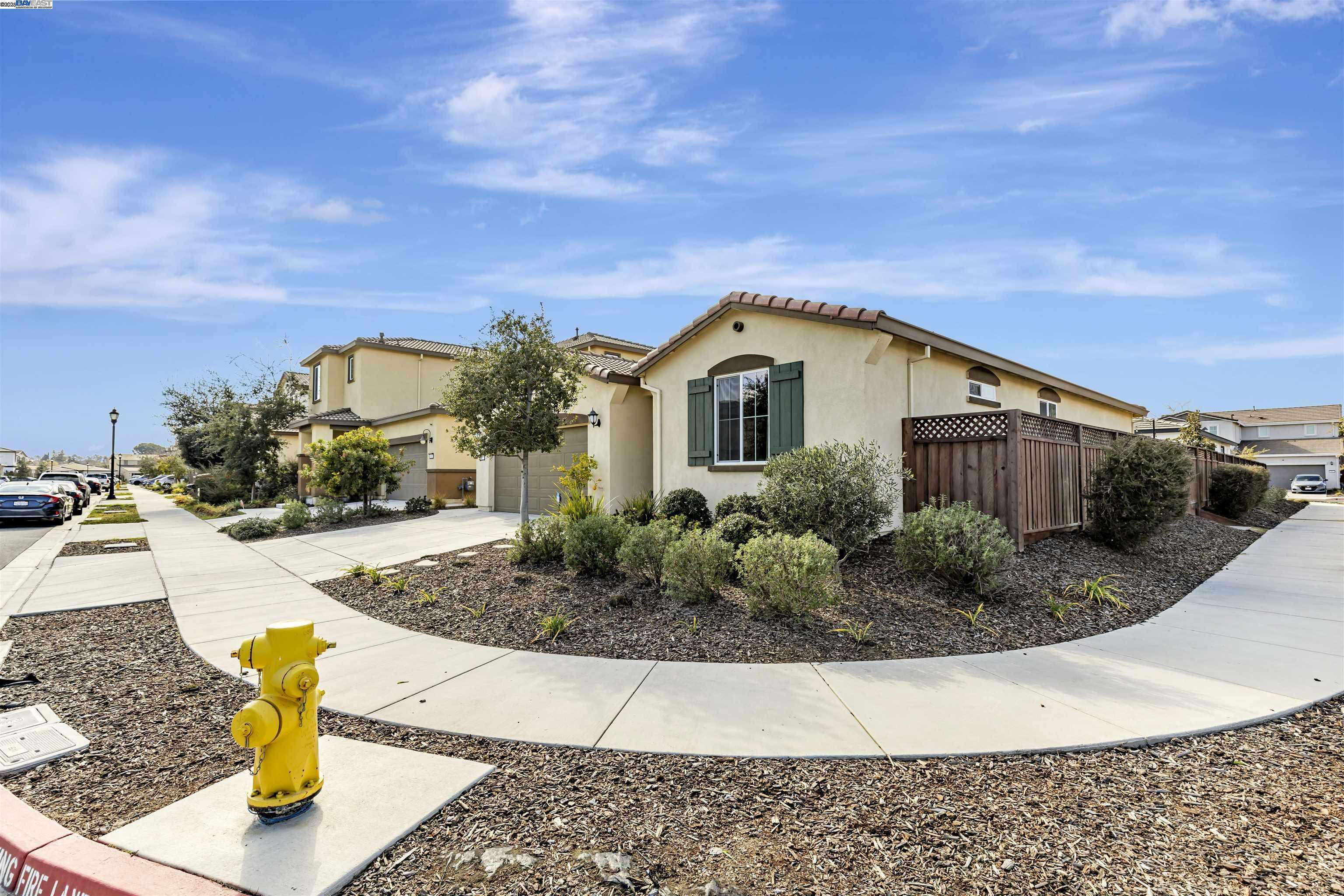 Property Photo:  4067 Kenwood Cir  CA 94561 