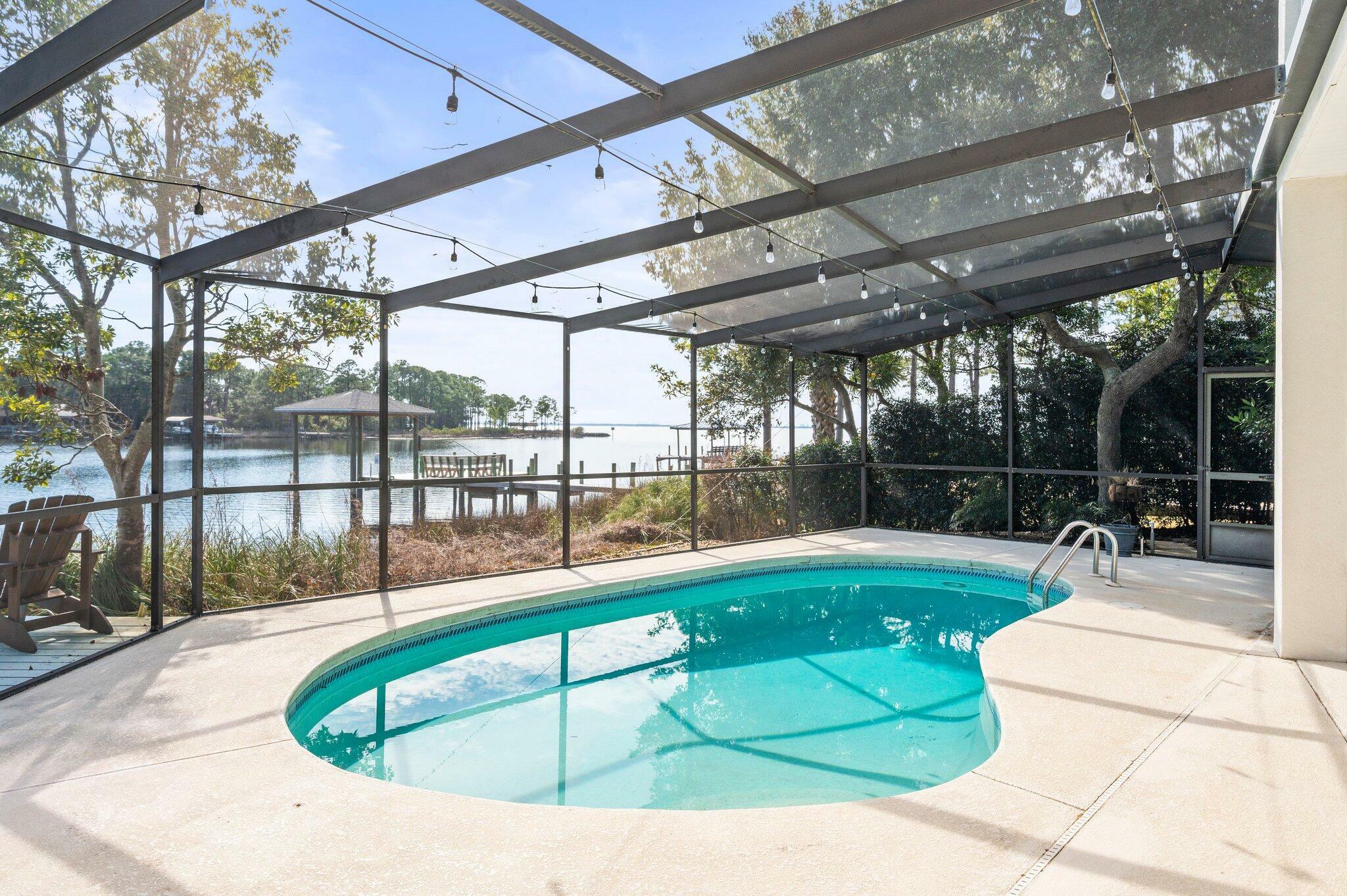 Property Photo:  4400 Windlake Drive  FL 32578 