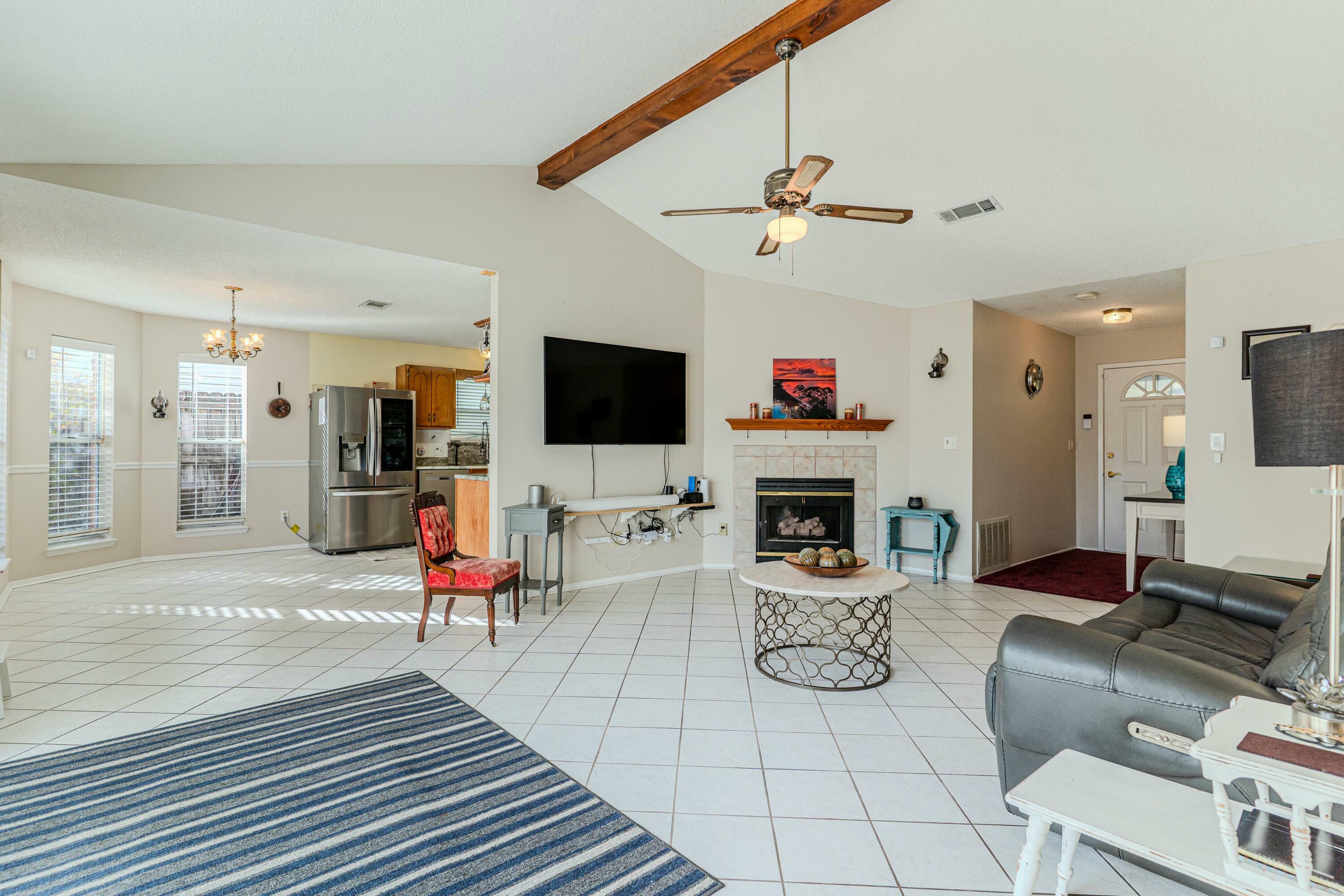 Property Photo:  801 Sparkleberry Cove  FL 32578 