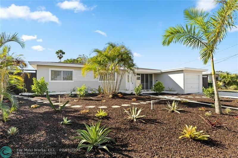 Property Photo:  1701 SW 23rd Ave  FL 33312 