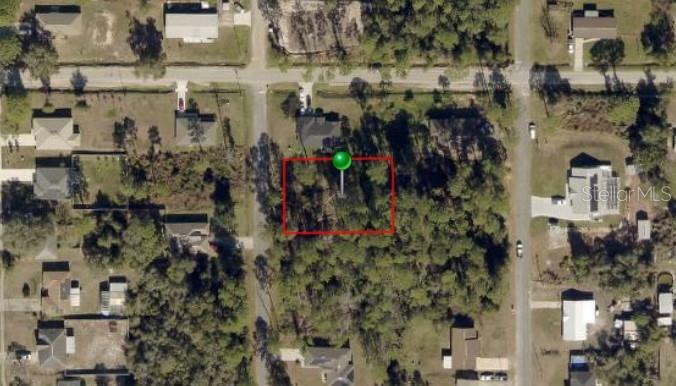 Property Photo: 5th Avenue FL 32724