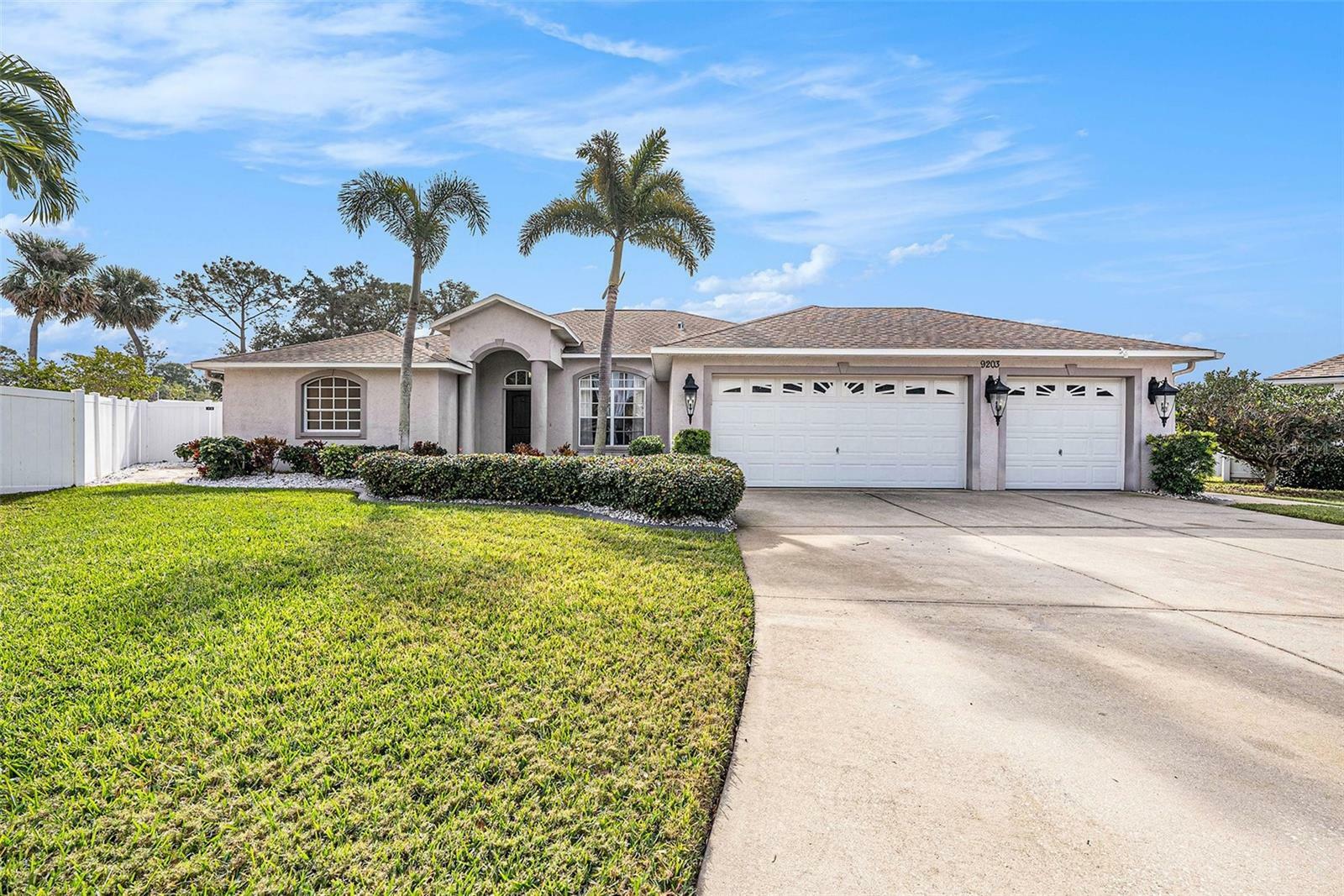 Property Photo:  9203 Sea Oaks Court  FL 33776 