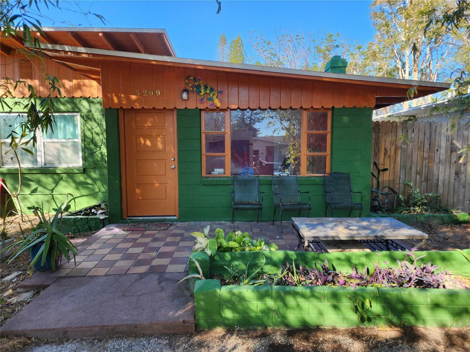 Property Photo: 5209 10th Avenue S FL 33707