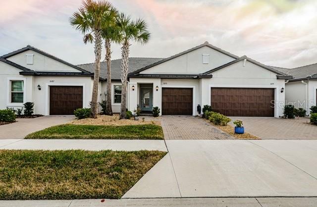 Property Photo:  10191 Echo Dock Loop  FL 33576 