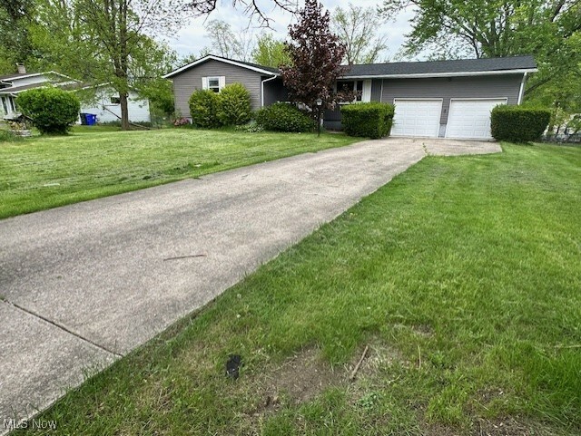 Property Photo: 10100 N Delmonte Boulevard OH 44241
