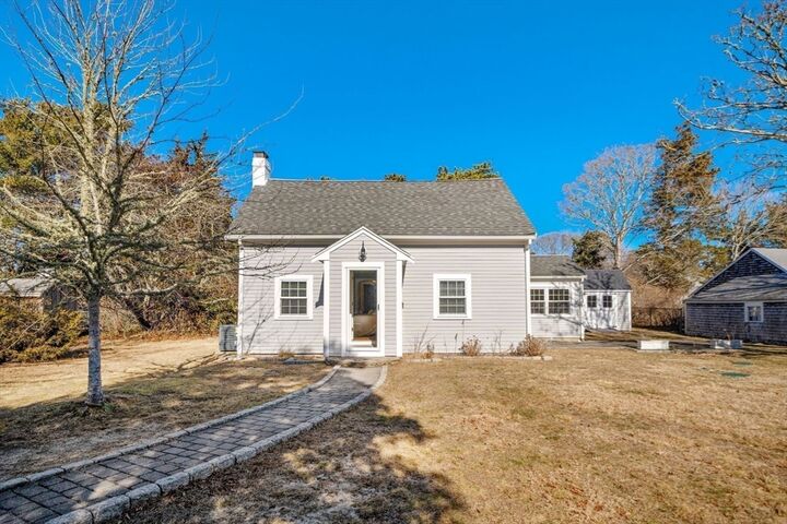 Property Photo:  718 Willow St  MA 02664 