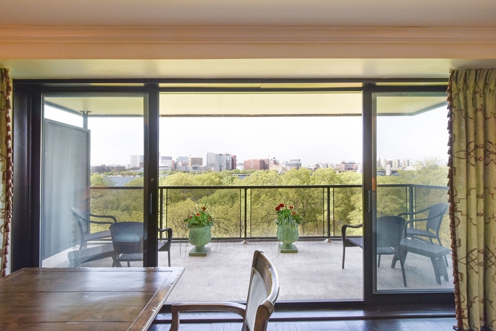 Property Photo: 180 Beacon Street 7G MA 02116