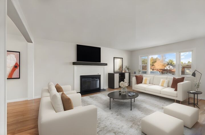 Property Photo:  6 West St  MA 02067 