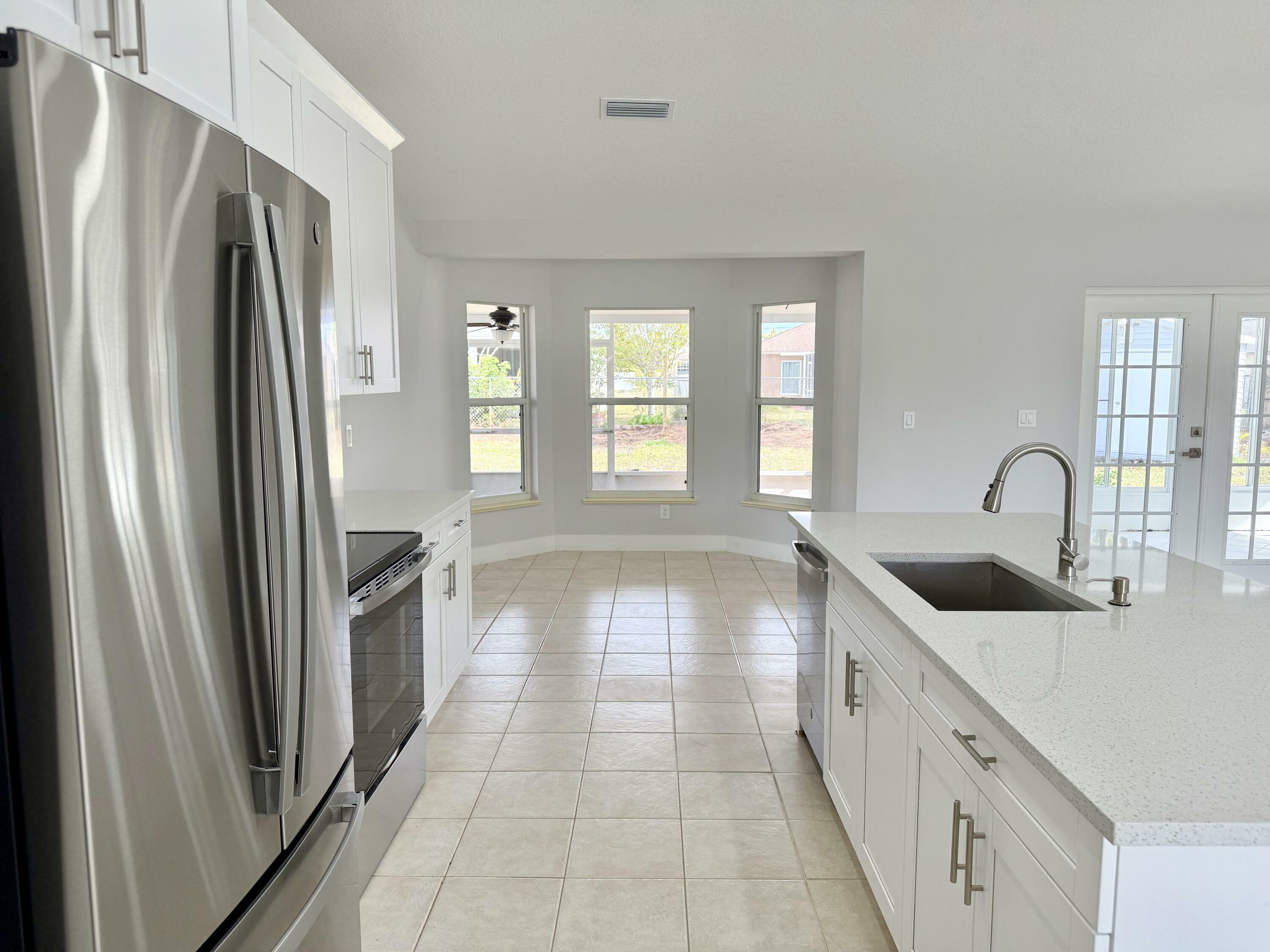 Property Photo:  5370 NW North Lanett Circle  FL 34986 