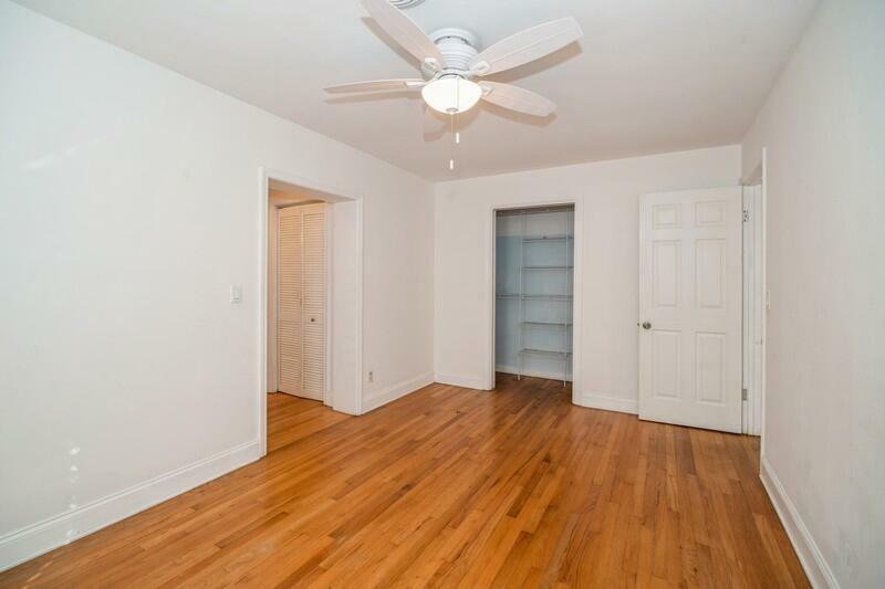 Property Photo:  1915 35th Avenue  FL 32960 