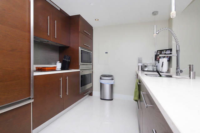 Property Photo:  465 Brickell Avenue 4305  FL 33131 