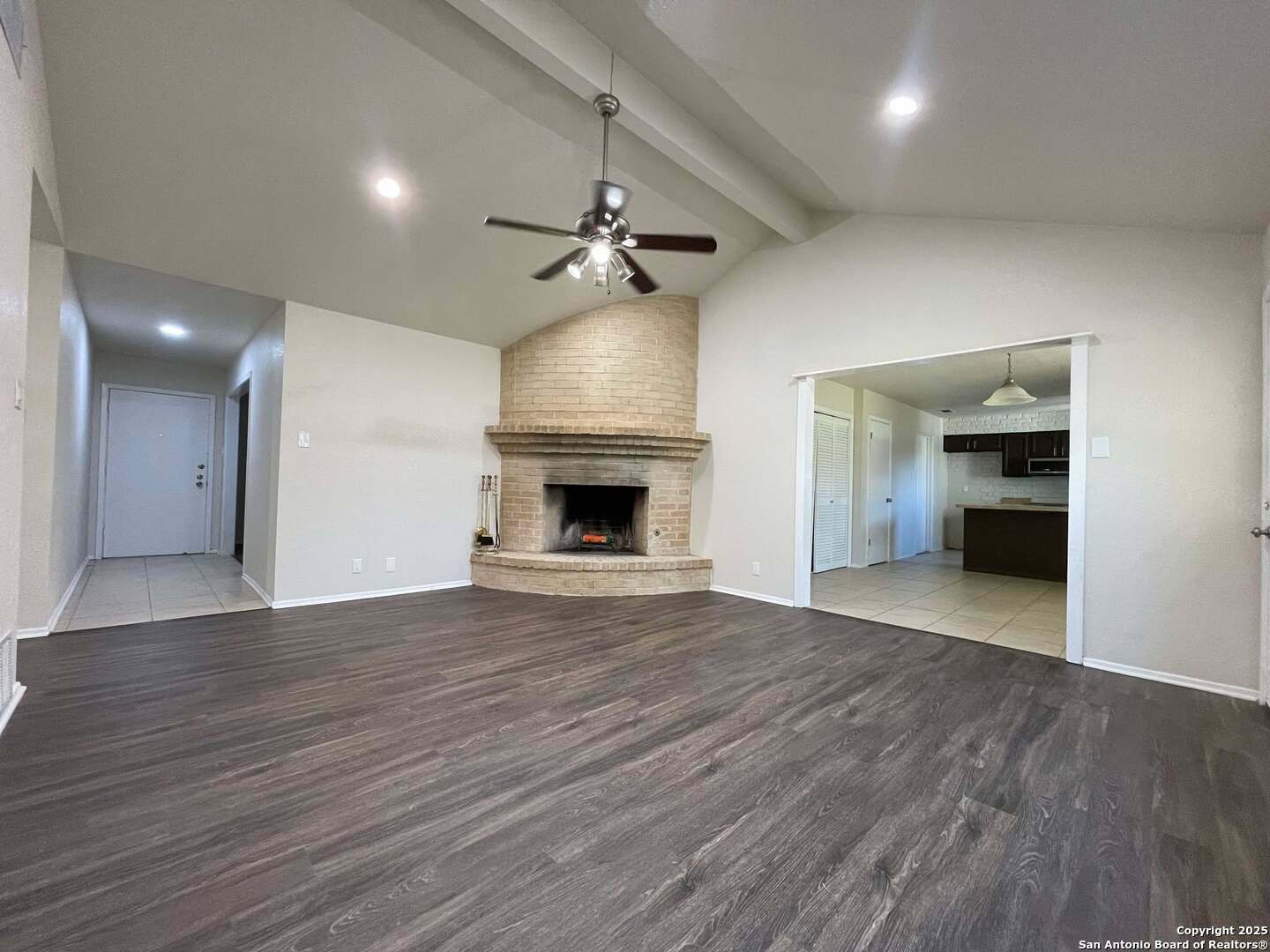 Property Photo:  129 Clear Oak  TX 78148 