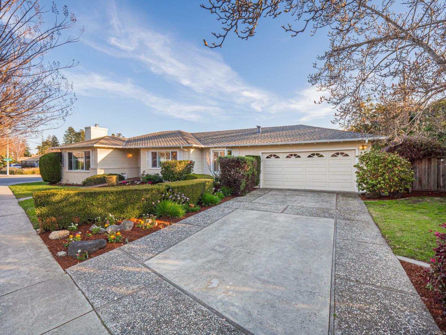 Property Photo:  625 Highland Avenue  CA 95060 