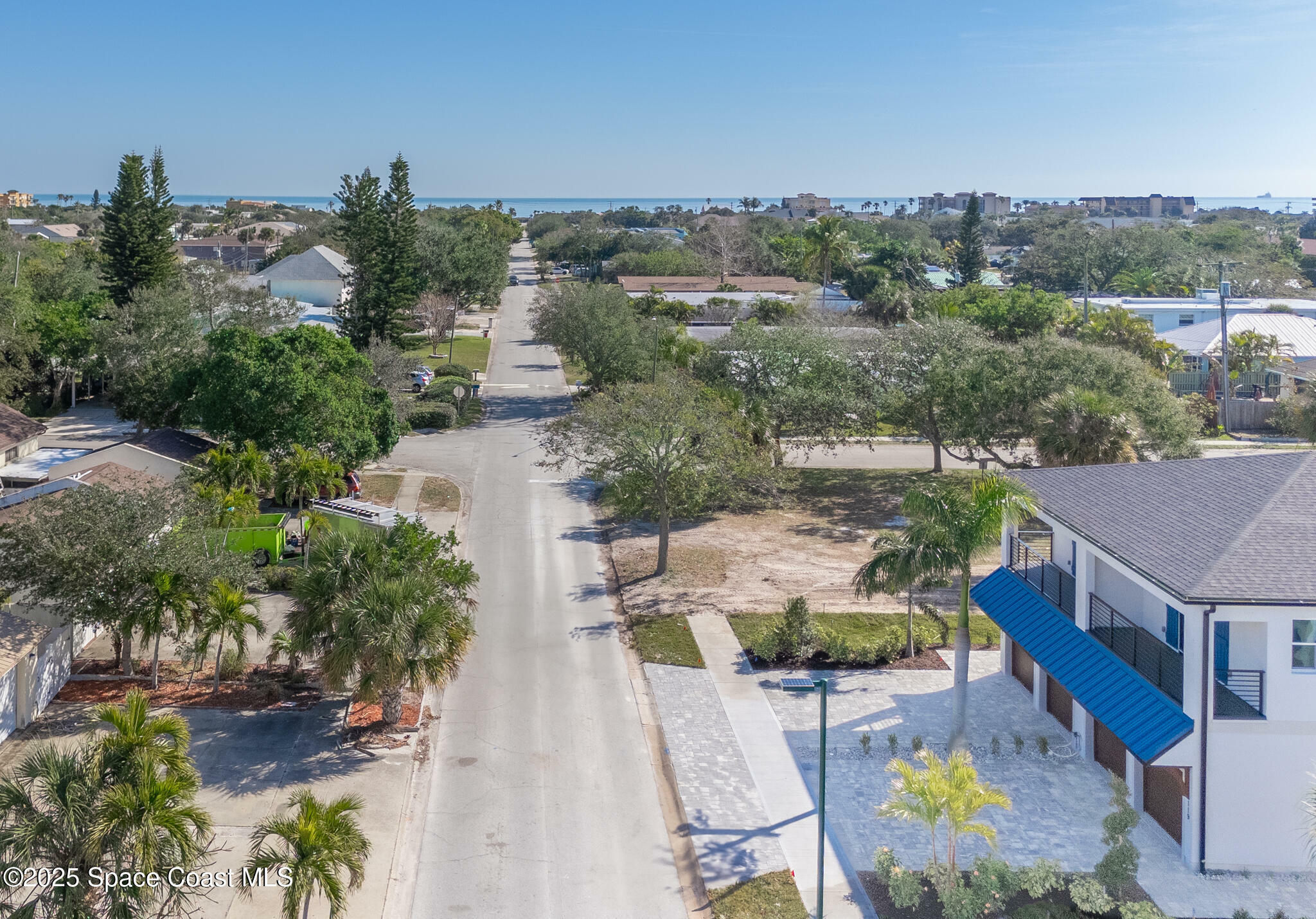 Property Photo: 115 Jefferson Avenue FL 32920