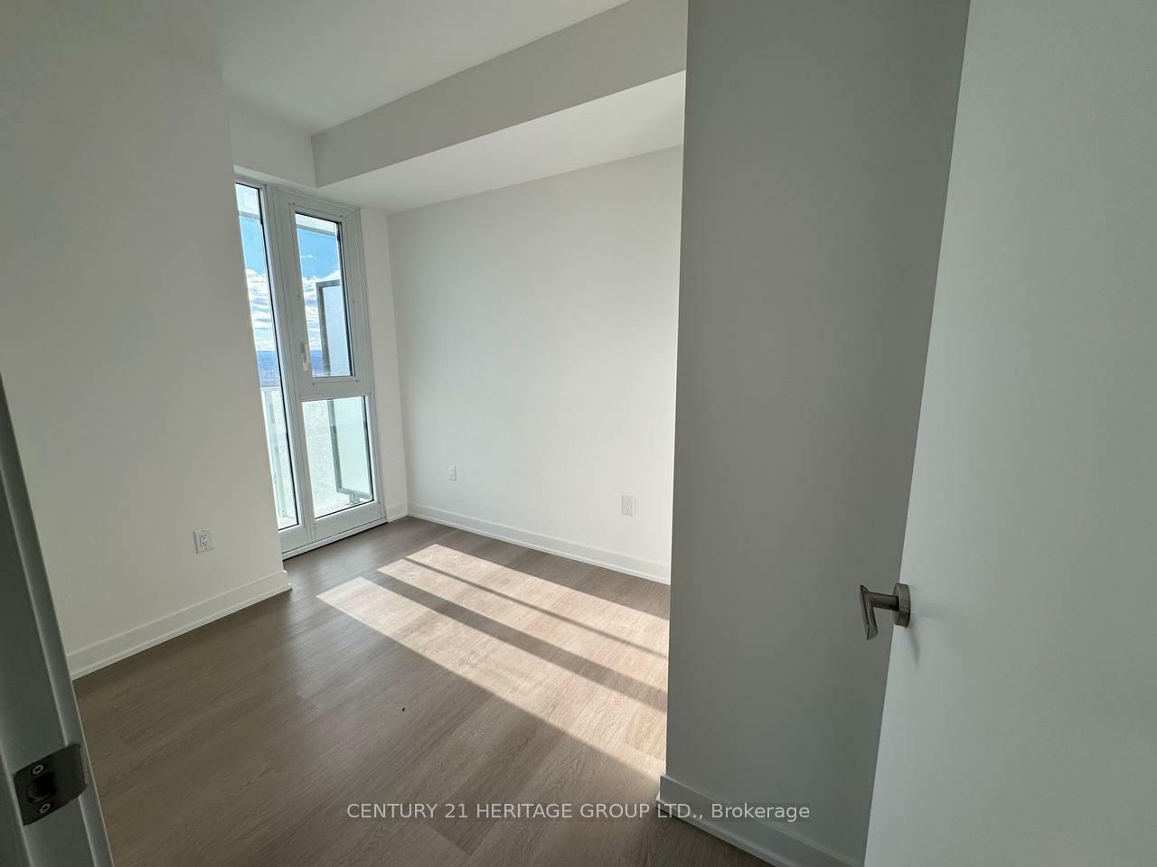 3883 Quartz Rd S 4409  Mississauga ON L5B 0M4 photo