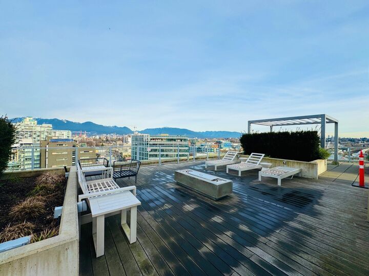 Property Photo: 180 E 2nd Avenue 808 BC V5T 0K4