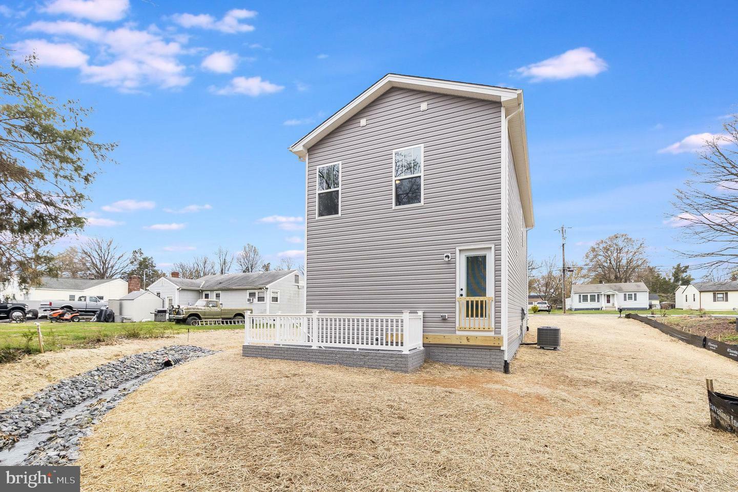 Property Photo:  103 Hotchkiss Street  VA 22408 