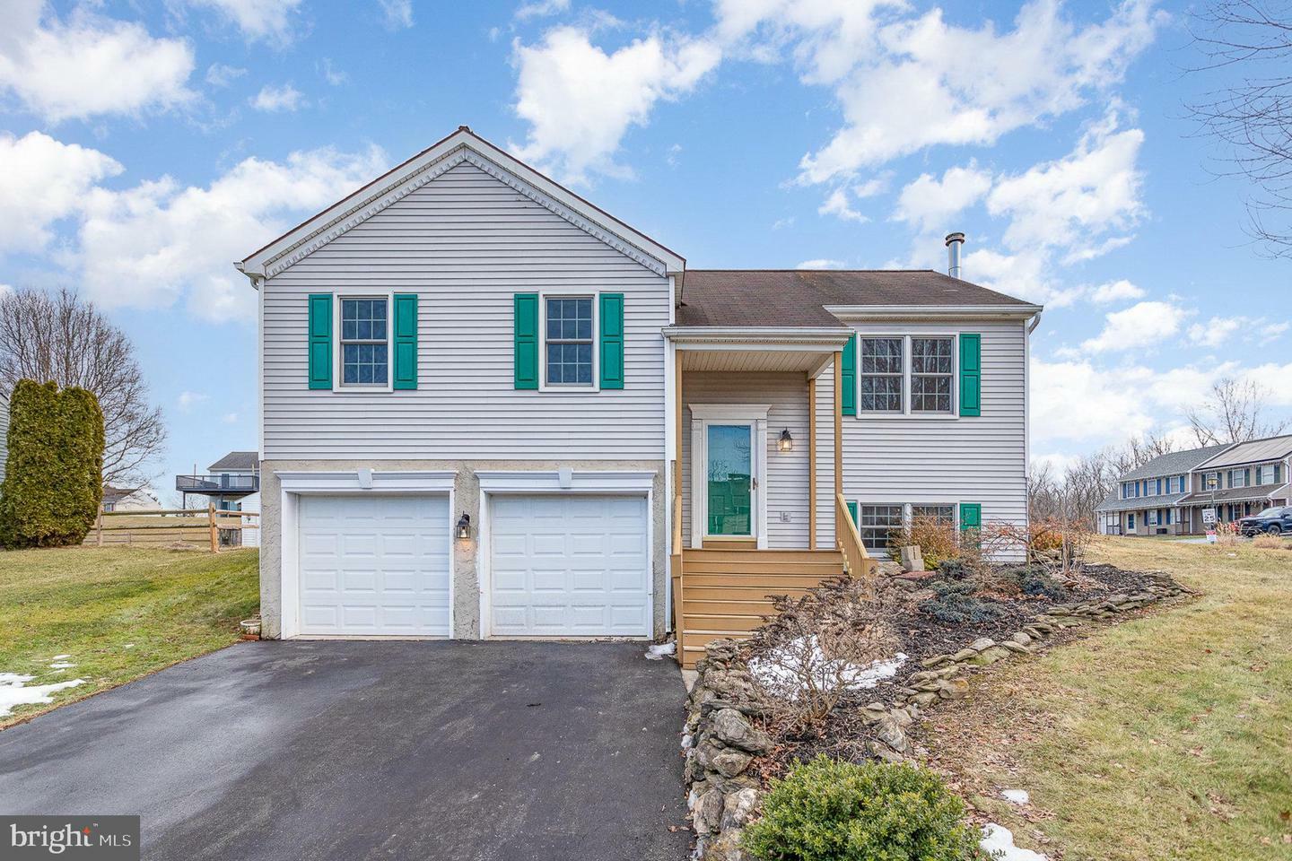 Property Photo: 24 Christine Drive PA 17368