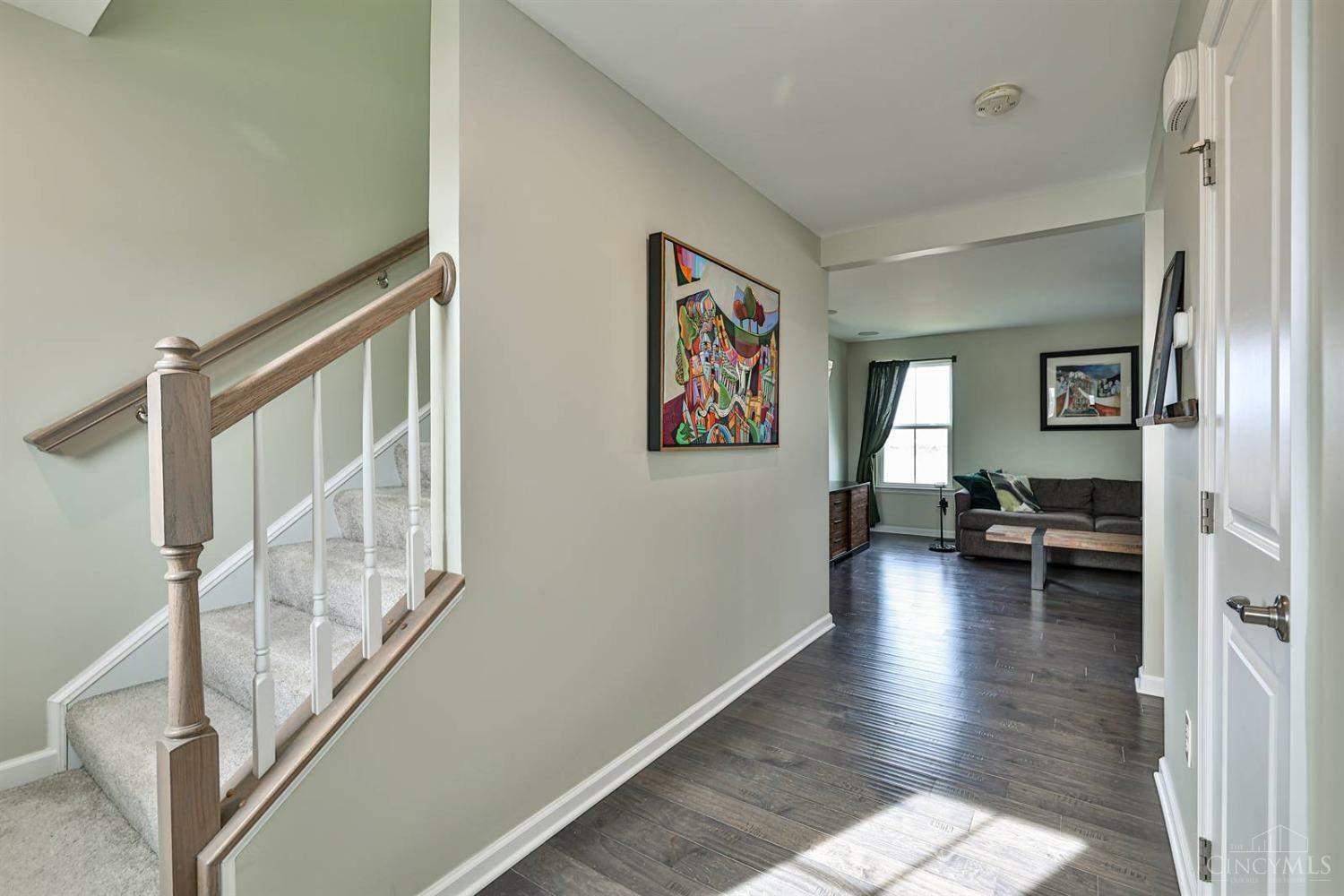 Property Photo:  1002 Brant Place  OH 45065 