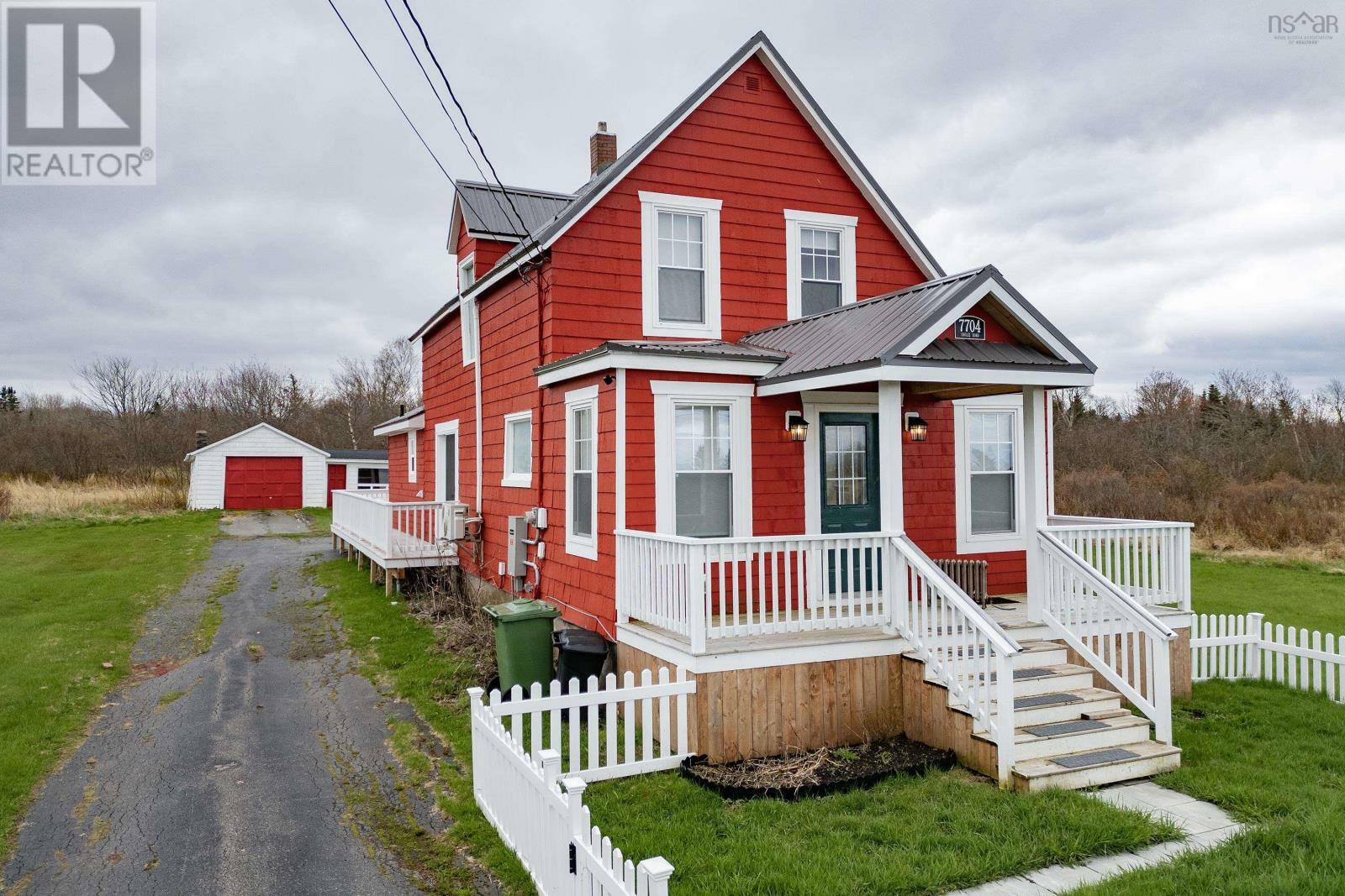 Property Photo: 7704 Shulie Road NS B0L 1A0