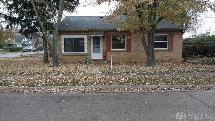 2800 Winwood Avenue  Moraine OH 45439 photo