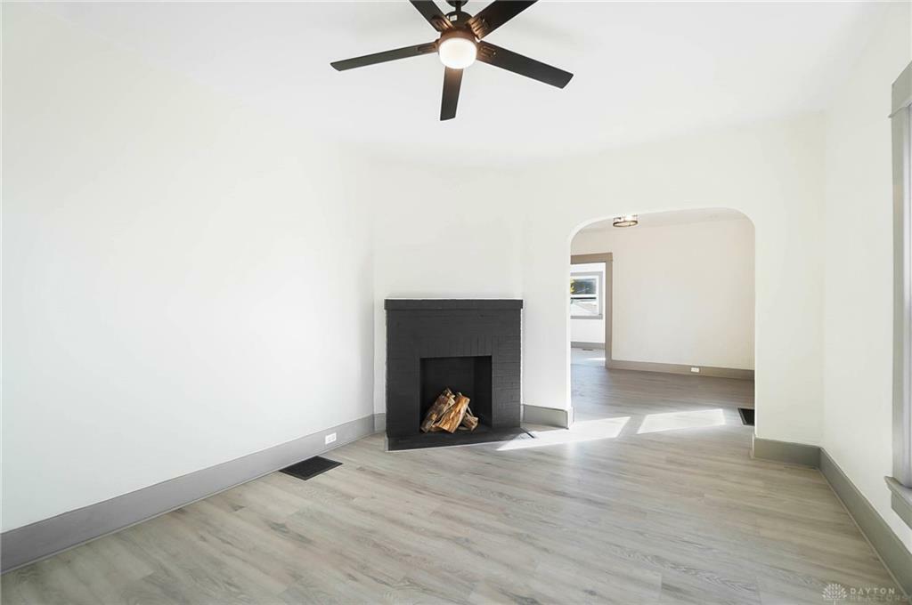 Property Photo: 2610 Springmont Avenue OH 45420