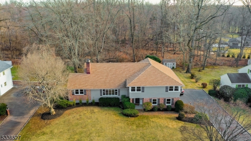 Property Photo:  2170 Bayberry Lane  NJ 07090 