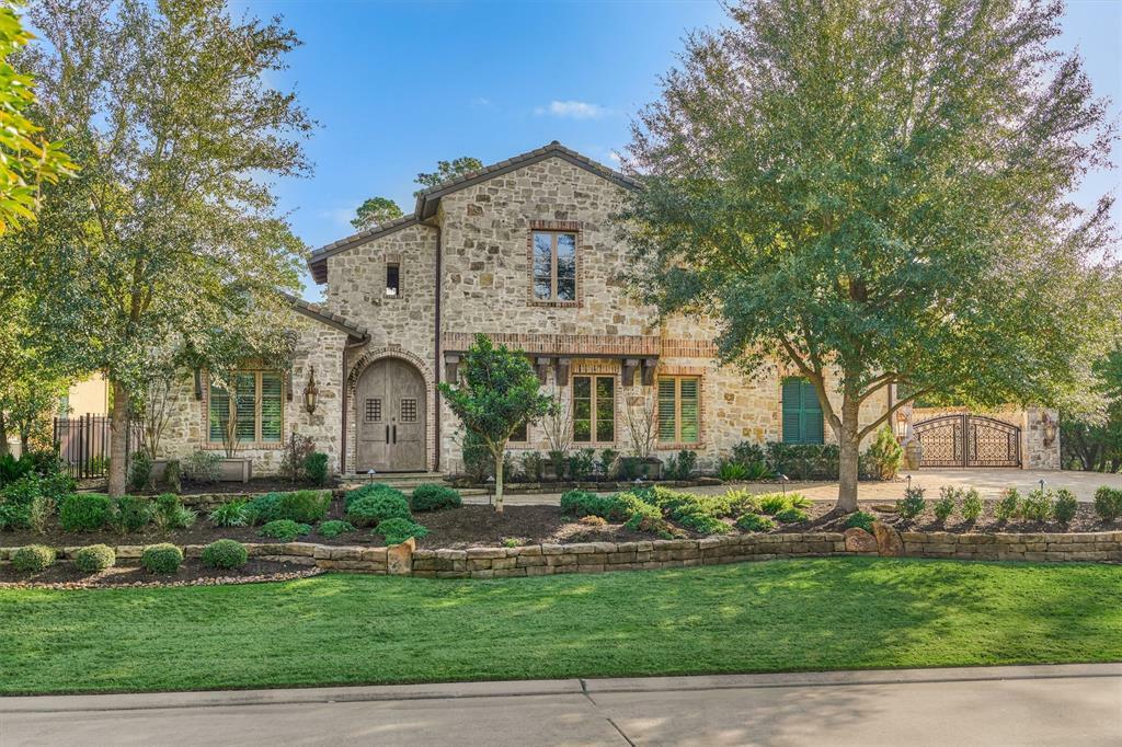 2 Berkley Hall Court  The Woodlands TX 77389 photo