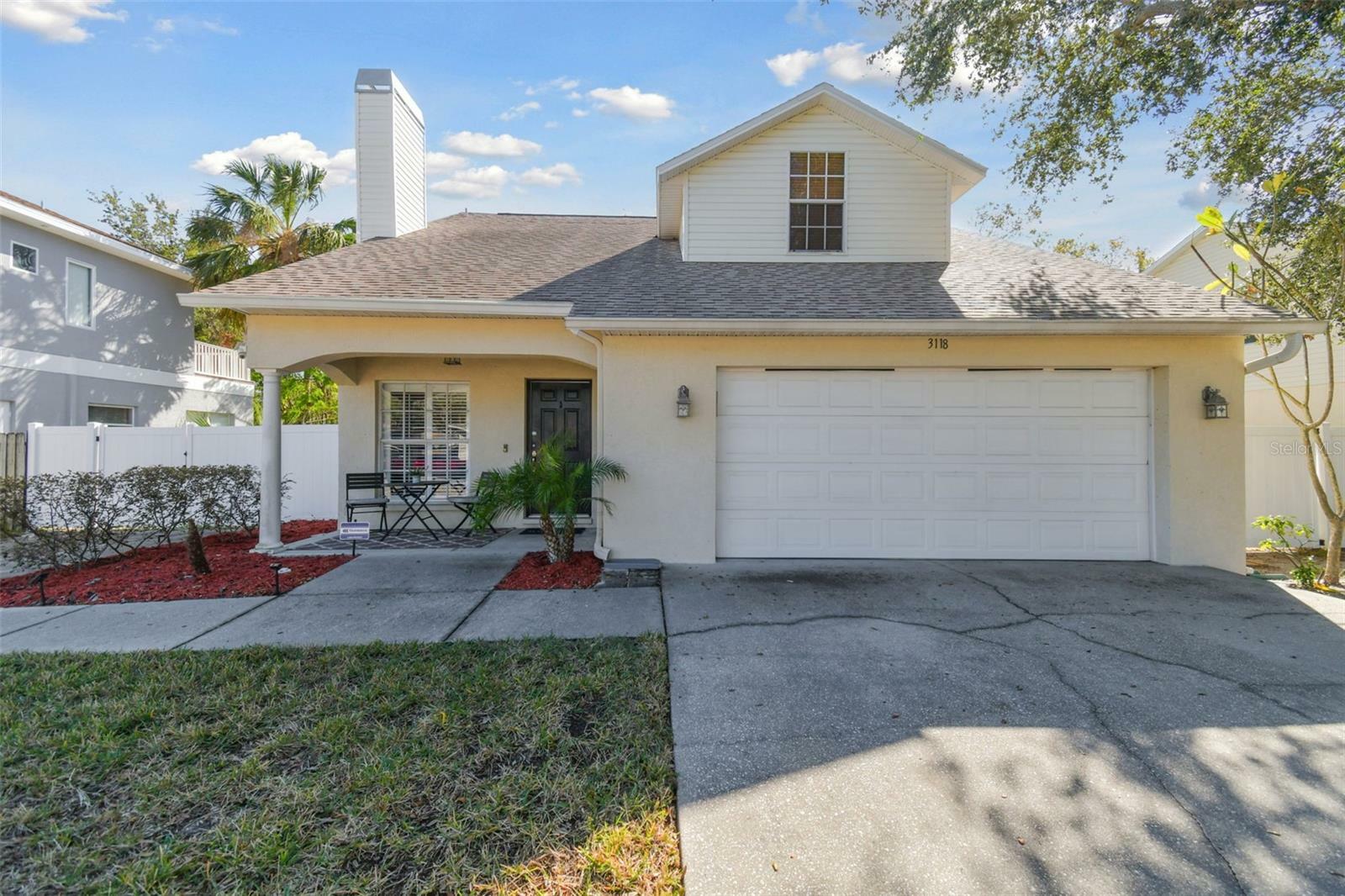 Property Photo:  3118 W Hartnett Avenue  FL 33611 