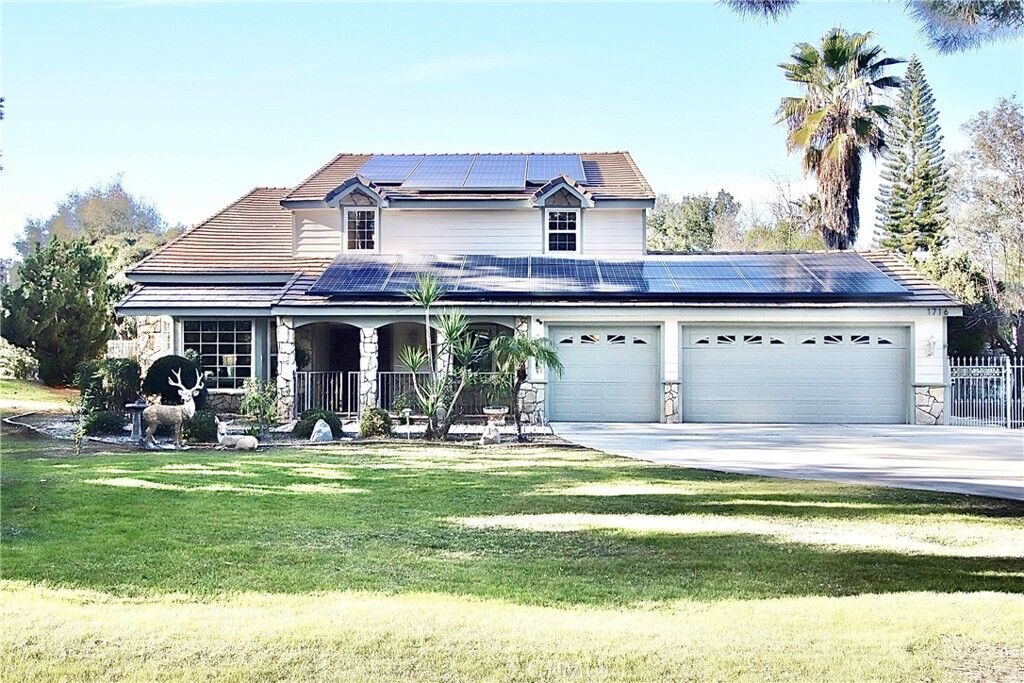Property Photo: 1716 Fairmont Drive CA 92373