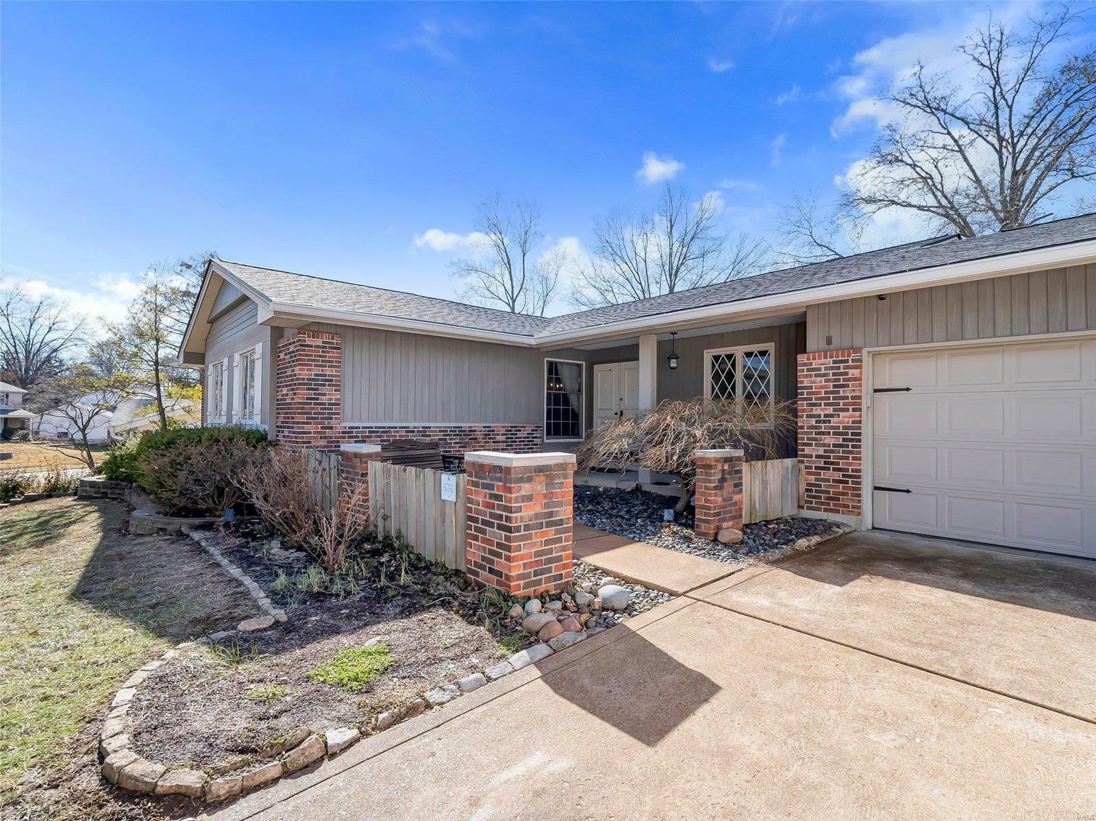 Property Photo:  905 Mansionhill Drive  MO 63011 