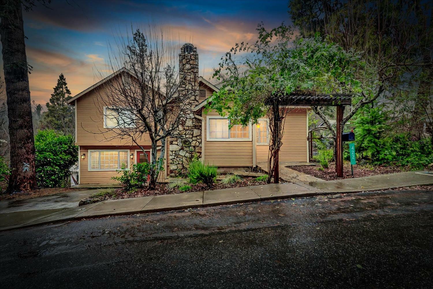 422 Jordan Street  Nevada City CA 95959 photo