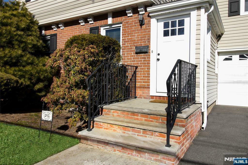 Property Photo:  245 Longworth Avenue  NJ 07604 