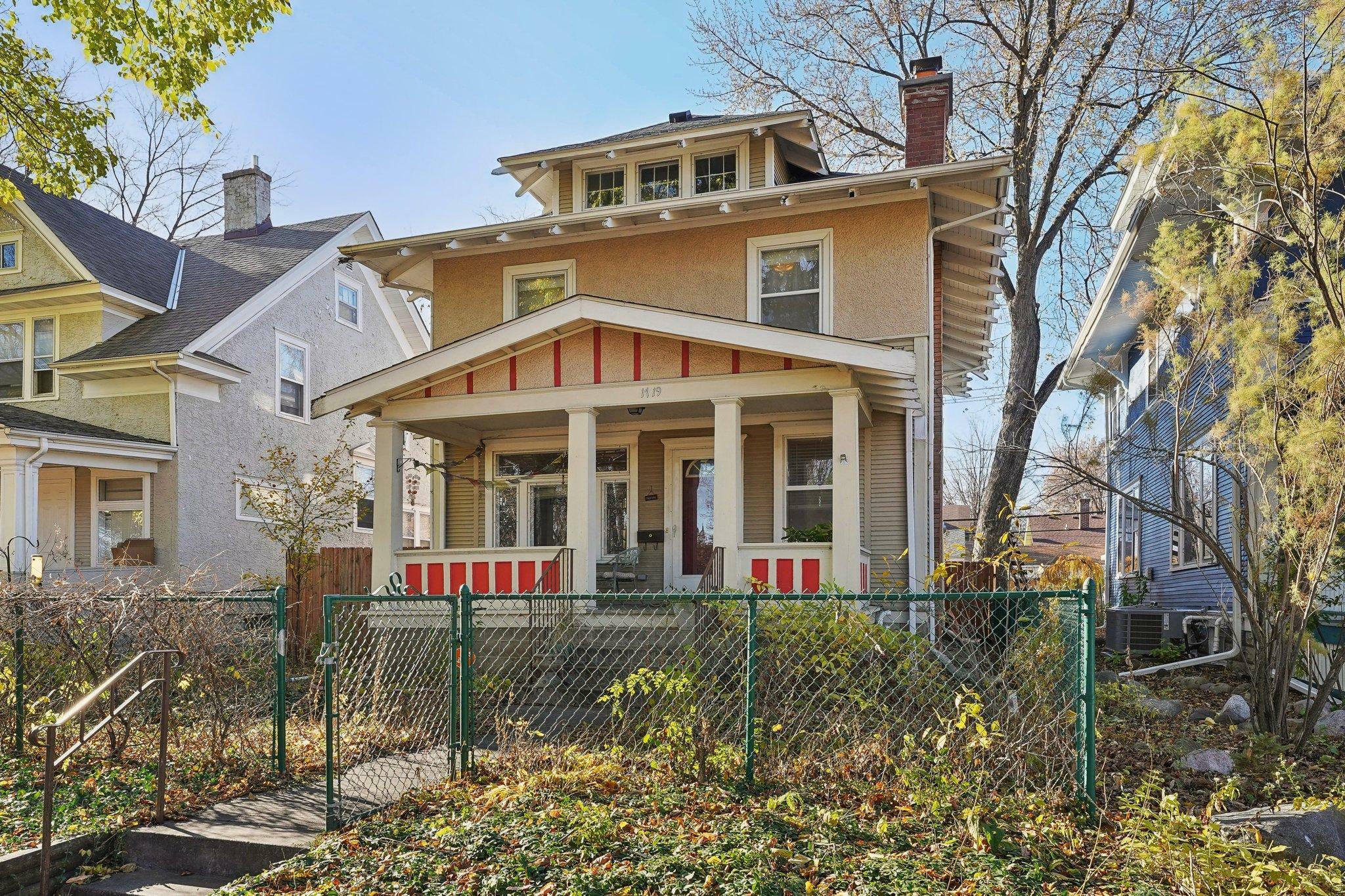 Property Photo:  1719 Morgan Avenue N  MN 55411 