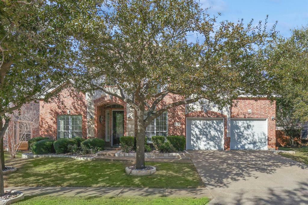 Property Photo:  741 Bonham Parkway  TX 76226 