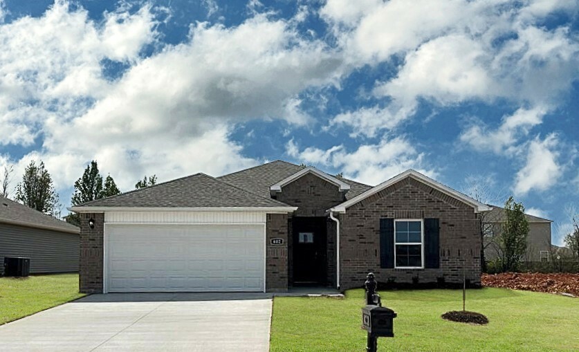 Property Photo:  540 Arizona Street  AR 72730 