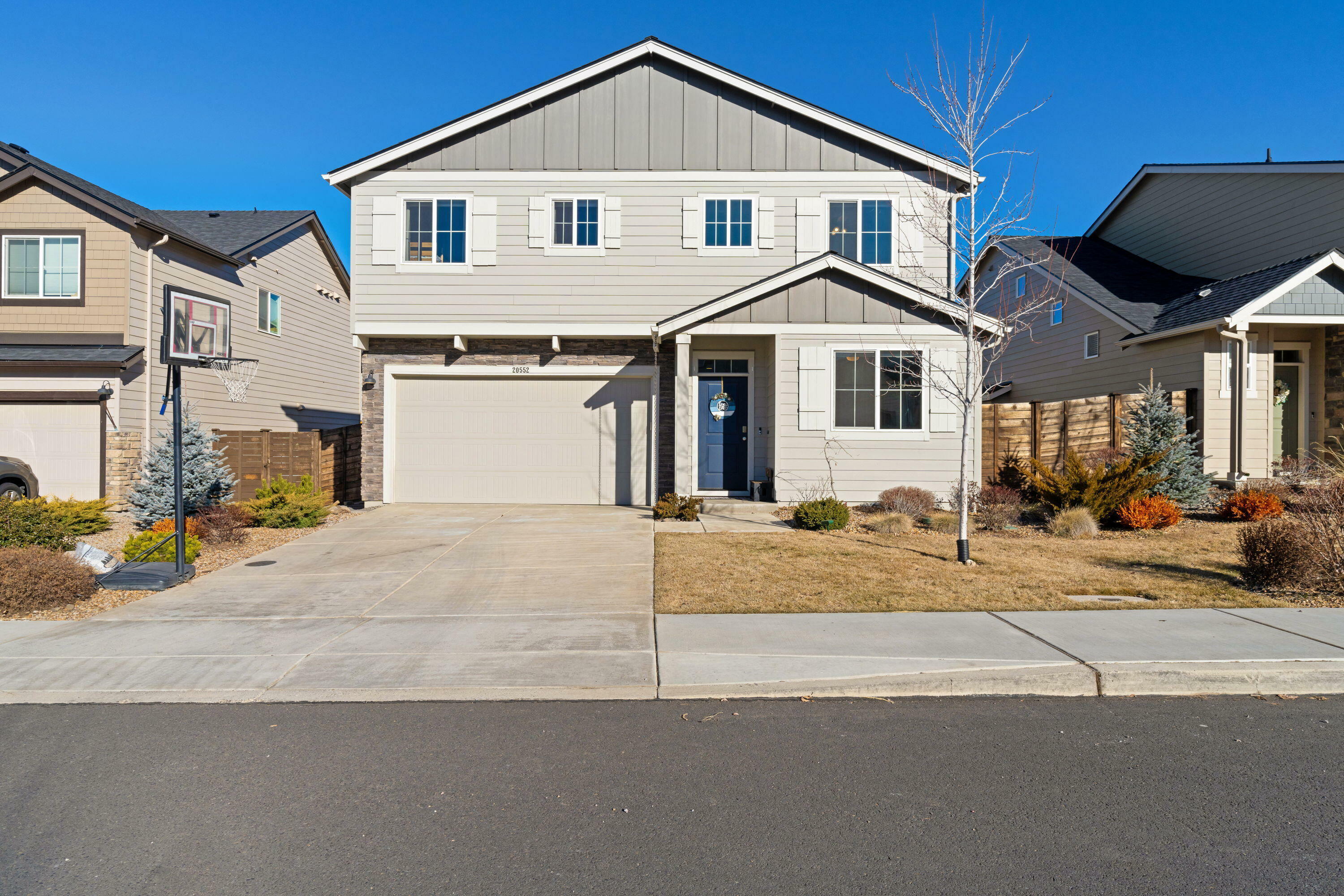 Property Photo: 20552 SE Evian Avenue OR 97702