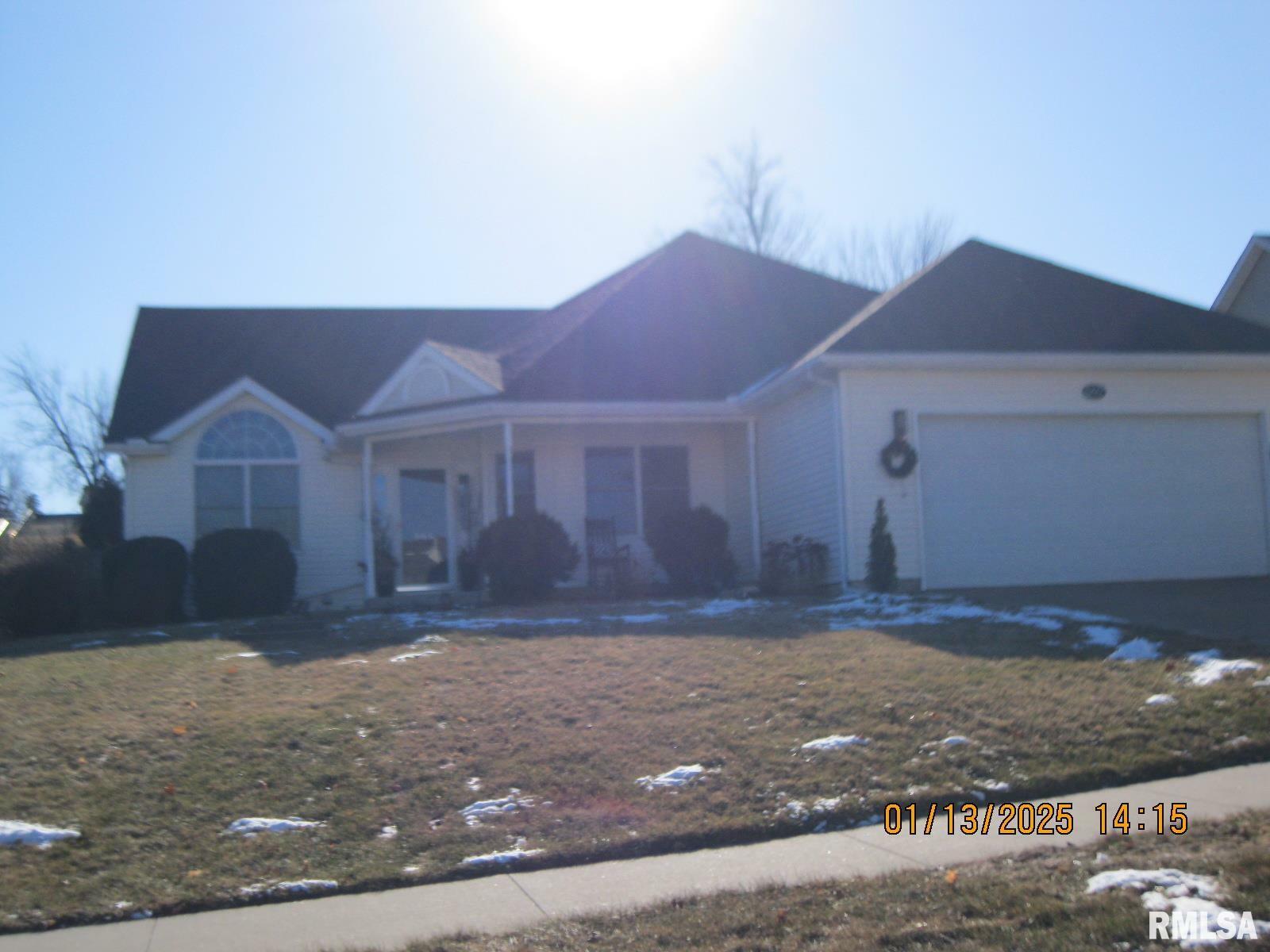 Property Photo:  565 34th Avenue North  IA 52732 