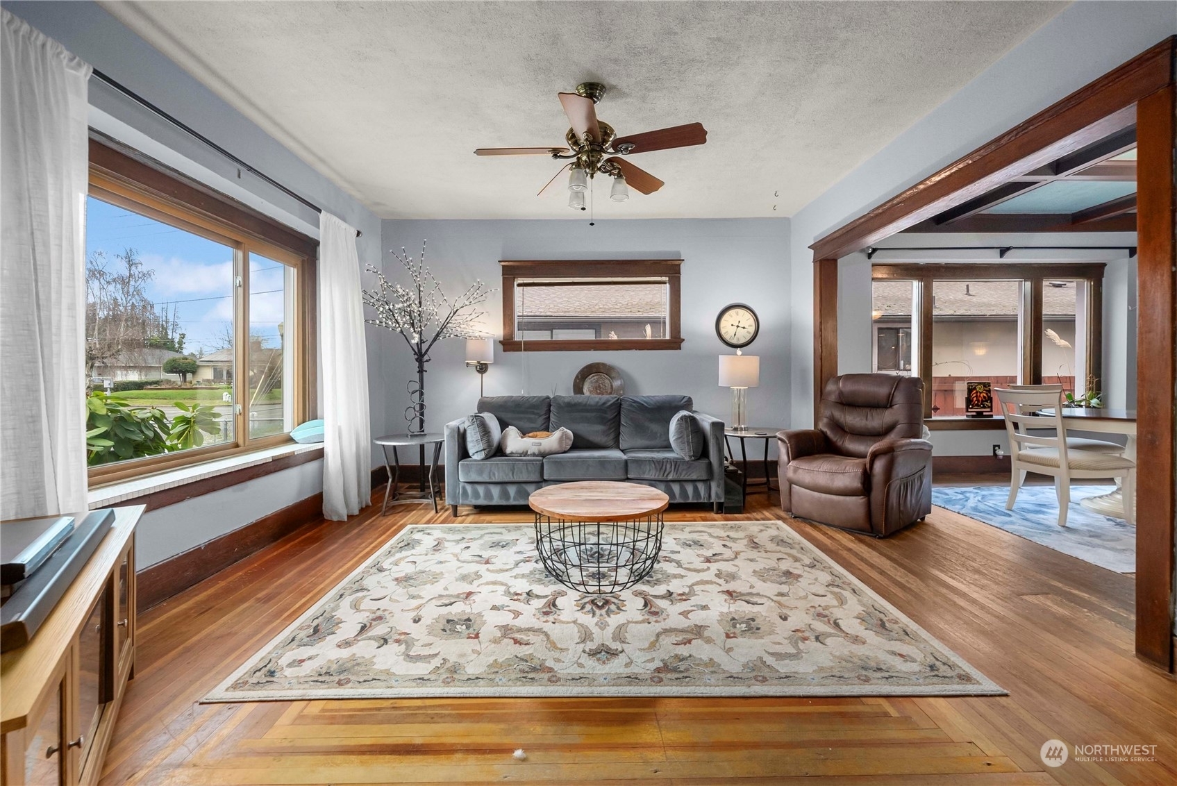 Property Photo: 3505 S J Street WA 98418