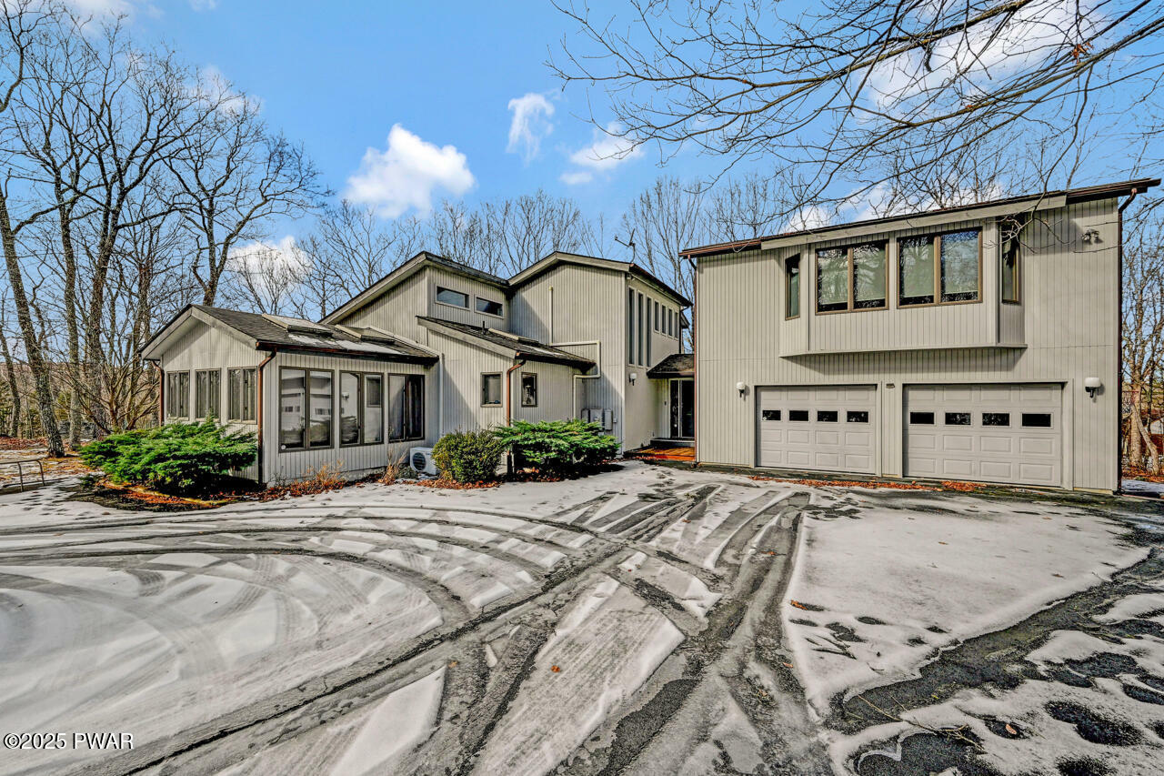 Property Photo:  201 Broadmoor Drive  PA 18428 